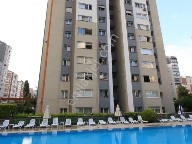 Beylikdüzü Satılık Dublex Havuz Güvenlik Site Takaslı 4+2=360m2