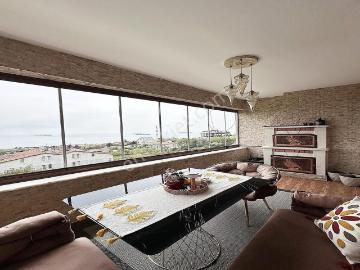Beylikdüzü Site İçinde Deniz Manzaralı Müstakil Villa