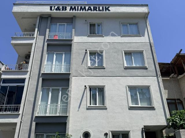 Beylikdüzü Yakuplu Bahçe Kullanımlı Satılık 1+1 Daire