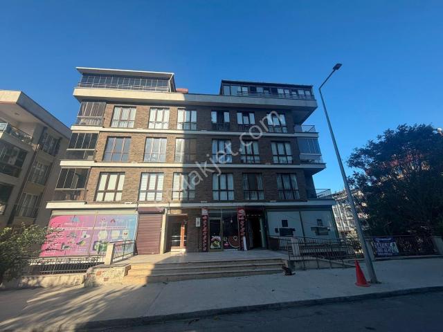 Beylikdüzü Yakuplu Da 1+1 60 M2 Eşyalı Kiralık Daire