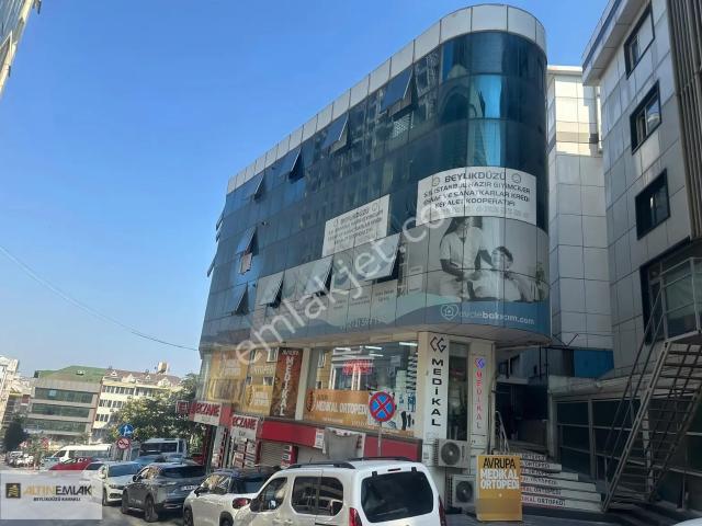 Beylikdüzü Yakuplu Da 1+1 65 M2 Hem Ofis Olarak Hem Daire Olarak