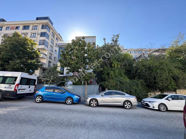 Beylikdüzü Yakuplu Da Kiralık 2+1 120 M2 Eşyalı Geniş Arakat