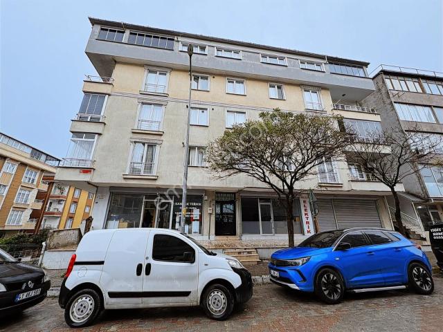 Beylikdüzü Yakuplu Da Satılık 3+1 Geniş M2 Kaymakamlık Yakınında