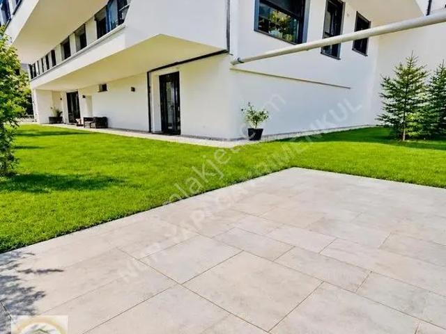 Beylikdüzü Yakuplu Mah. Villa Tadında 38'bin Kira Getirisiyle!