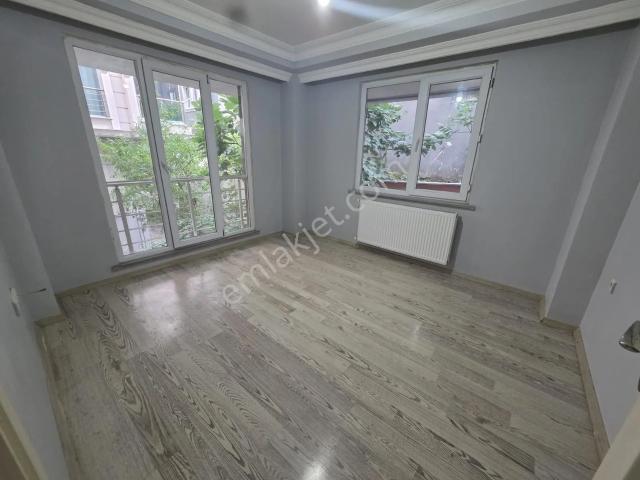 Beylikdüzü Yakuplu Mah. 2+1 70m² Arakat Kiralık Masrafsız Daire