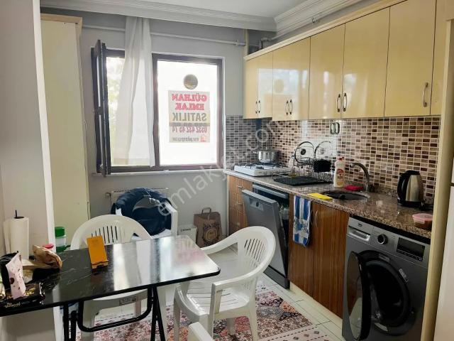 Beylikdüzü Yakuplu Metrobüs 600m 2+1 Satılık Daire