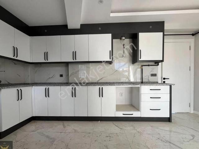 Beylikdüzü Yakuplu Mh.kent Ormanı Manzaralı 2+1 Lüx Dairemiz