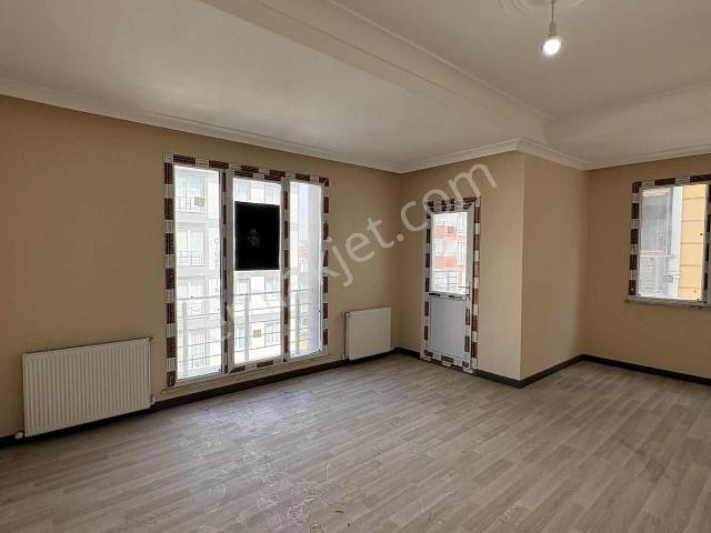 Beylikdüzü Yakuplu Satılık 2+1 Yeni Daire