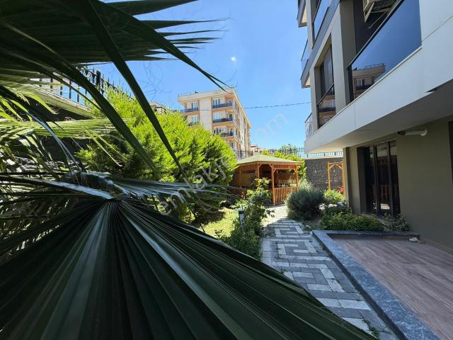 Beylikdüzü'nde Butik Aile Sitesinde Acil Satılık 2+1 Sıfır Daire