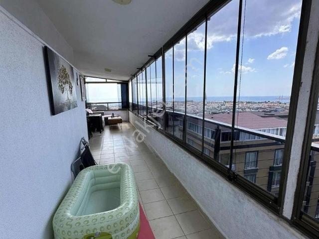 Beylikdüzünde Eşsiz Konumda Full Deniz Manzaralı 4+2 Dublex