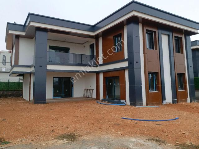 Beymahall Gyo Mimarsinanda 4.5+1 Natamam Villa