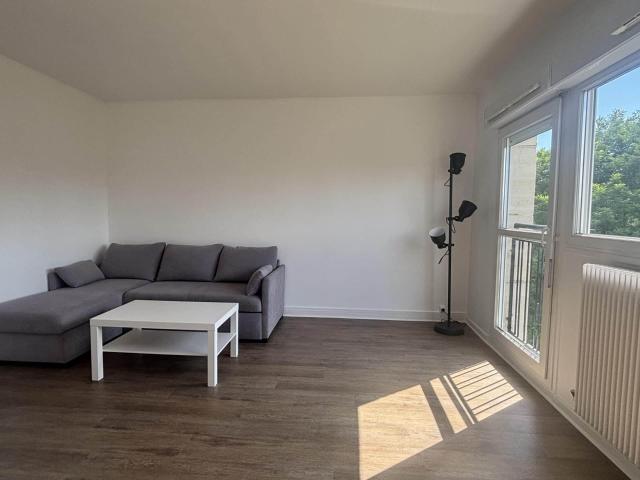 BEYNES APPARTEMENT 3 PIECES CENTRE