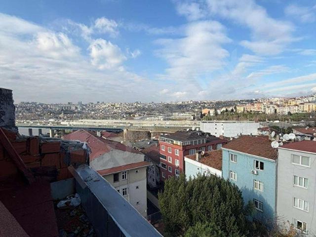 BEYOĞLU HALICIOĞLUNDA HALİÇ MANZARALI SIFIR 3+1 DUBLEKS
