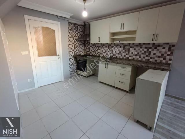 Beyoğlu Kasımpaşa Merkezde 2+1 Bakımlı Kiralık Daire