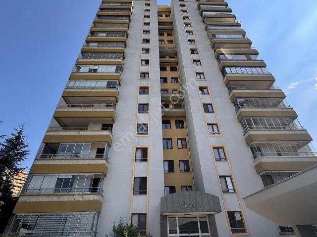 Beysupark'ta 4+1 290 M² Brüt Merkezi Isıtmalı Kiralık Daire