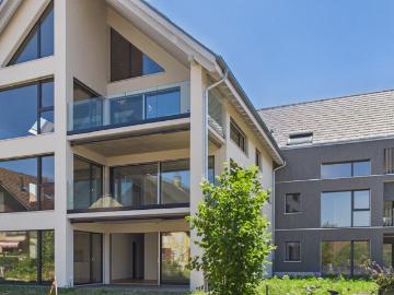 Bezugsbereite 4.5 Zimmer Gartenwohnung mit 183 m² Privatgarten