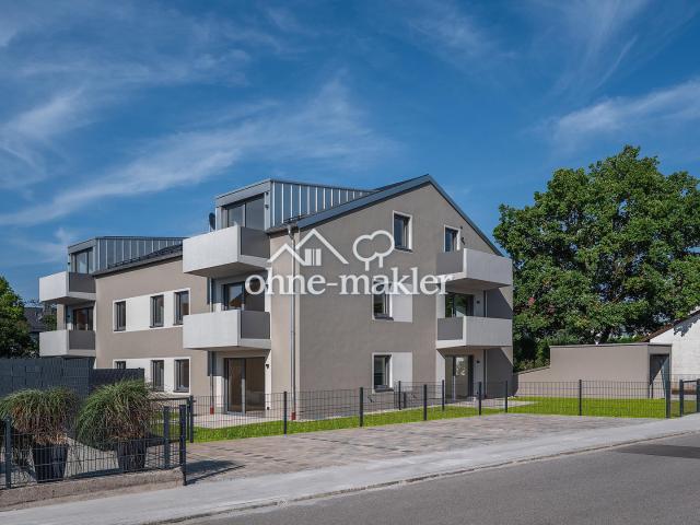 Bezugsfertig: Neubau DG Wohnung mit Balkon + EBK in Parsdorf bei München | KfW 40 QNG WE 12