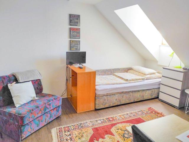 Bezugsfertige, möblierte 1 ZimmerWohnung mit Parkplatz in Hof / Eggenberg Graz