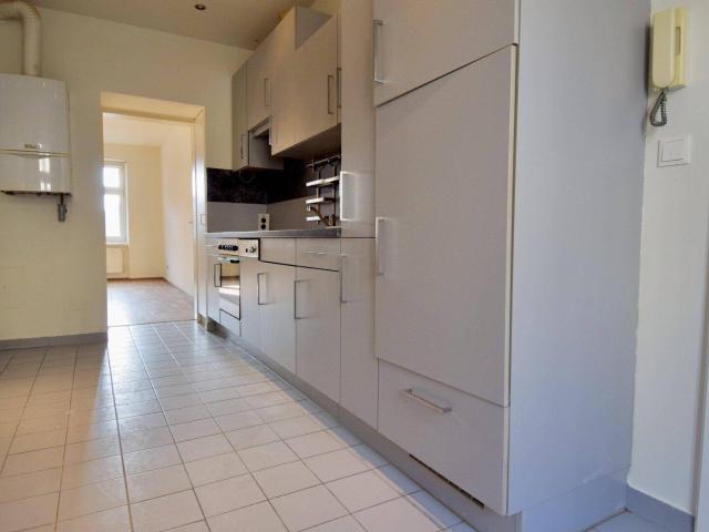 Bezugsfertige Wohnung mit tollem Ausblick und Balkon Option Nähe Matzleinsdorfer Platz