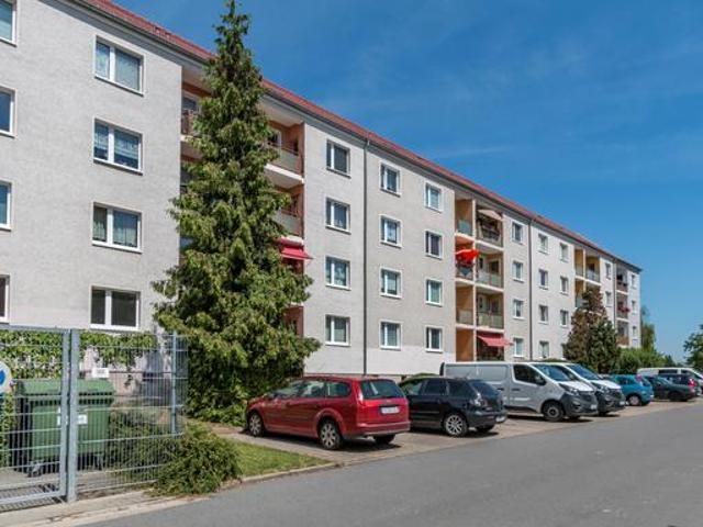 Bezugsfertige 2 Raum Wohnung in ruhiger Wohnlage von Oschatz Nord