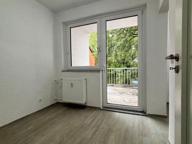 Bezugsfertige 2 Zimmer Wohnung in ruhiger Gegend in Do Oestrich