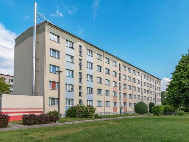 Bezugsfertige 2 Zimmer Wohnung mit Balkon in Oschatz West
