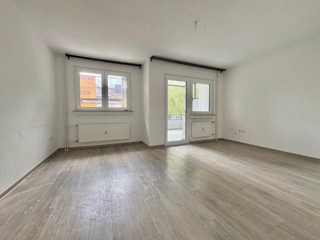 Bezugsfertige 3 Zimmer Wohnung in ruhiger Lage