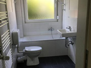 Bezugsfertige 4,5 Zimmer Wohnung in kinderfreundlicher Umgebung!