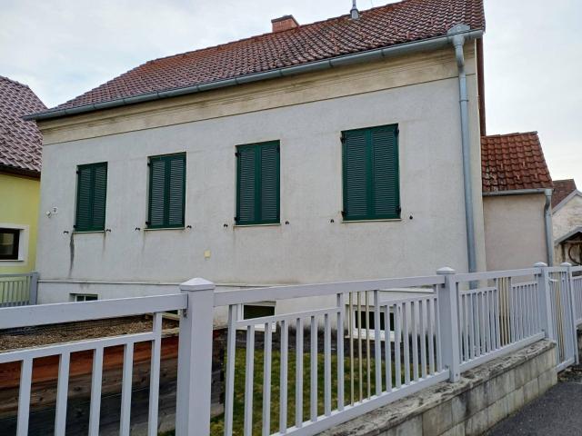 bezugsfertiges Einfamilienhaus