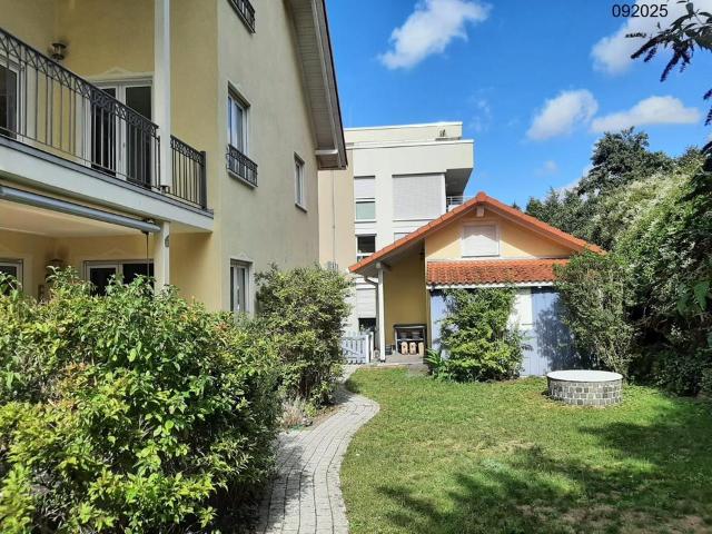 Bezugsfertiges Einfamilienhaus Stil Stadtvilla