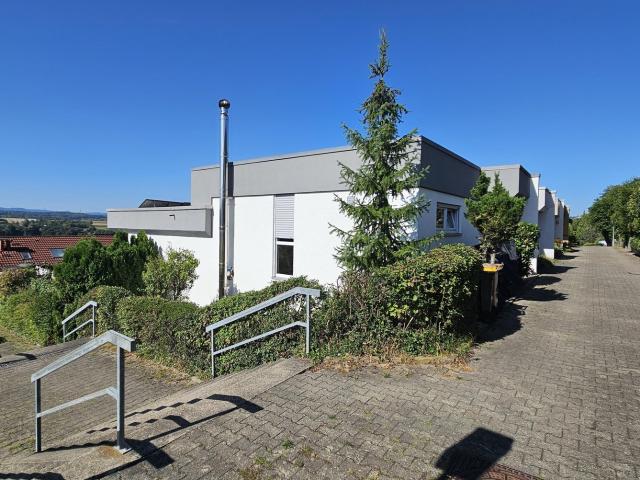 Bezugsfertiges Reiheneckhaus in ruhiger, beliebter Aussichtslage in Reichenbach an der Fils
