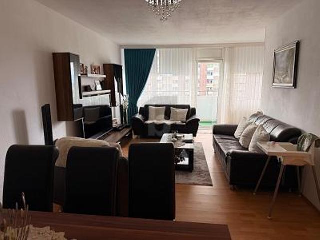 BEZUGSFREI MIT BALKON & CA. 14,5 KAUFPREISFAKTOR