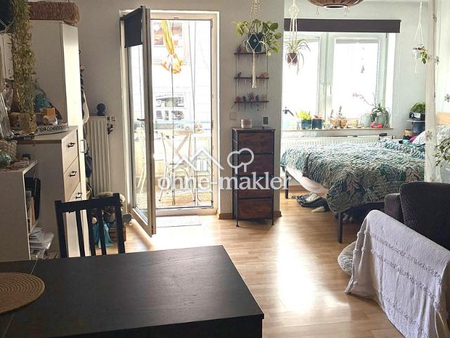 Bezugsfrei ab 01.10.: Helles 1 Zimmer Apartment mit Balkon am Weinbergpark – provisionsfrei