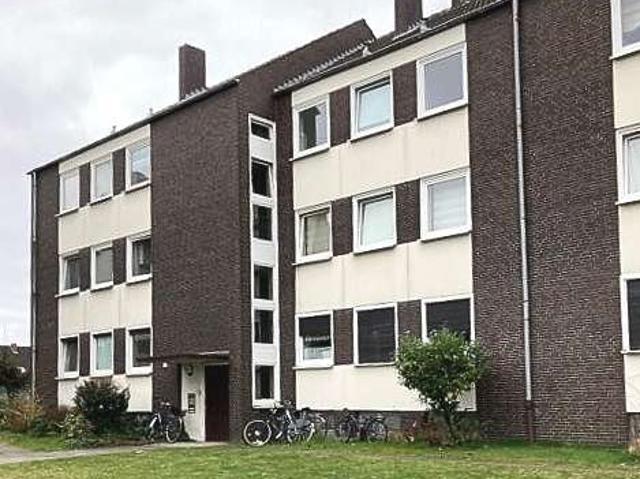 Bezugsfrei. Frisch renoviert. Bereit. / Available now. Renovated. Ready for you
