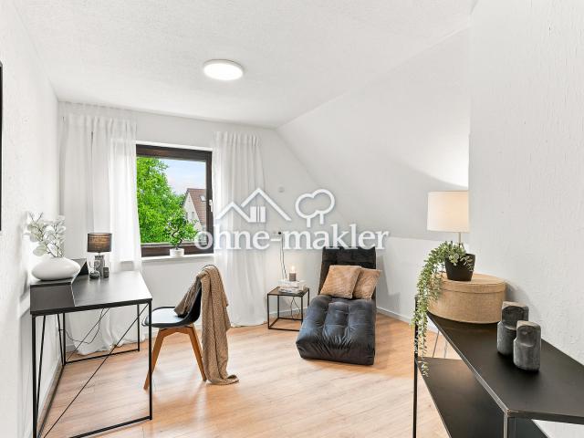 Bezugsfrei in Senden: Doppelhaushälfte mit 148 m², Terrasse und Carport