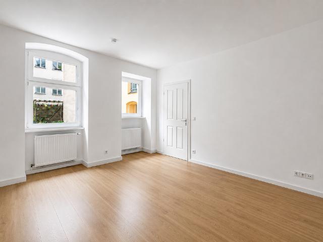 Bezugsfrei: 3 Zi. Altbauwohnung in Moabit nahe dem Fritz Schloß Park