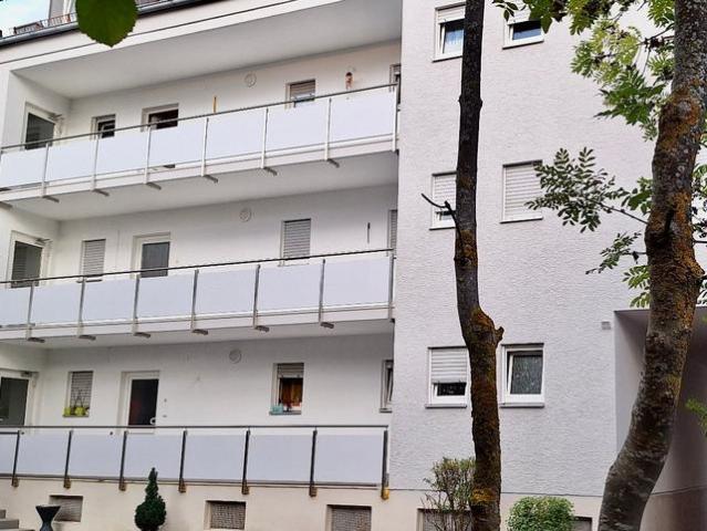 Bezugsfrei: 3 Zimmer Wohnung mit Balkon ohne Makler
