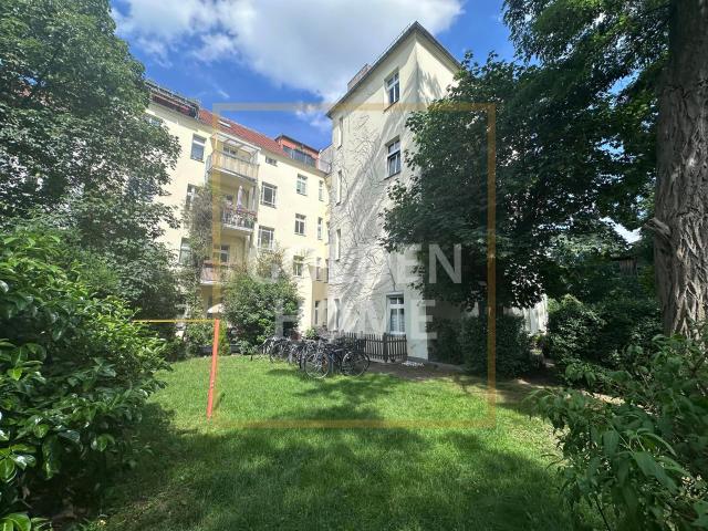 Bezugsfreie 1 Zimmer Eigentumswohnung: teilweise möbliert in Berlin Adlershof