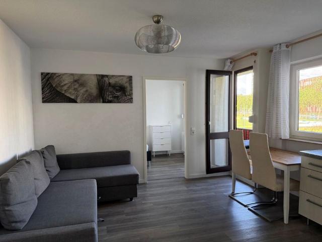 Bezugsfreie 2 Zi. Wohnung in Freiburg direkt am Seepark