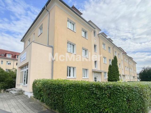 Bezugsfreie 2 Zi. Wohnung mit Balkon und Tageslichtbad in DD Seidnitz