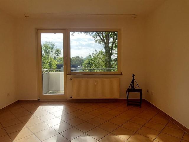 Bezugsfreie 2 Zimmer Wohnung mit ca. 55 m² in ruhiger Wohnlage
