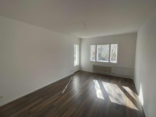 Bezugsfreie 2 Zimmer Wohnung Top Saniert Berliner Straße
