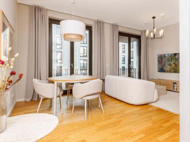 Bezugsfreie 2 Zimmer Neubauwohnung mit Balkon am Ku’damm