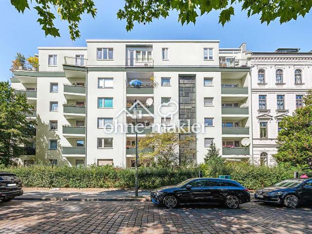 Bezugsfreie 3 Zimmer Wohnung mit Südostbalkon