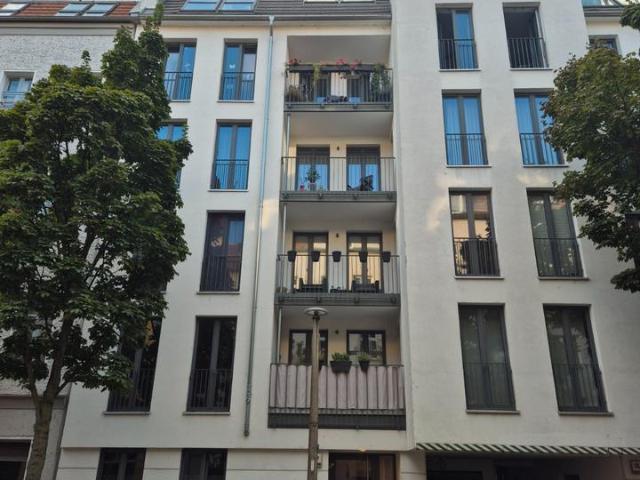 Bezugsfreie 3 Zimmer Wohnung, 109 m² mit TG Stellplatz