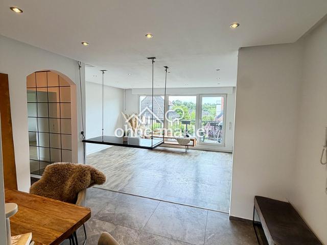 Bezugsfreie 3,5 Zimmer Wohnung mit Südbalkon, Garage+neuem Bad in Barop