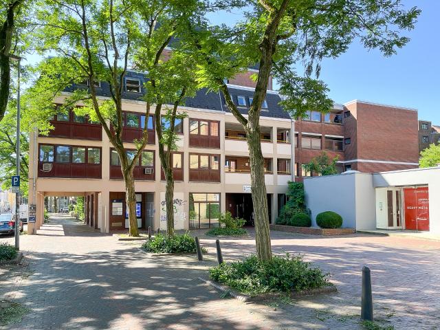 Bezugsfreie und renovierte Etagenwohnung in Toplage im Gerichtsviertel Oldenburg