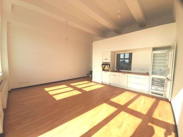 Bezugsfreie Galerie Wohnung* Top Zustand