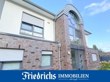 Bezugsfreie, neuwertige 2 Zimmer Wohnung mit Terrasse, Gartenanteil und Garage in Bad Zwischenahn
