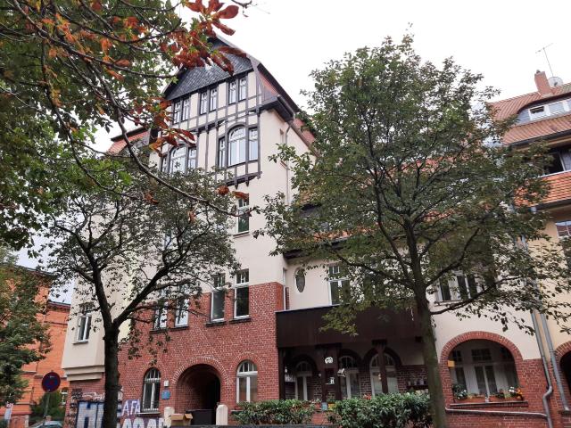 Bezugsfreie, provisionsfreie 2 Zimmer Wohnung in Giebichenstein – Umbau auf 3 Zimmer möglich